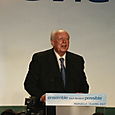 Discours de Jean-Claude GAUDIN au Meeting de Nicolas Sarkozy à Marseille le 19 avril 2007